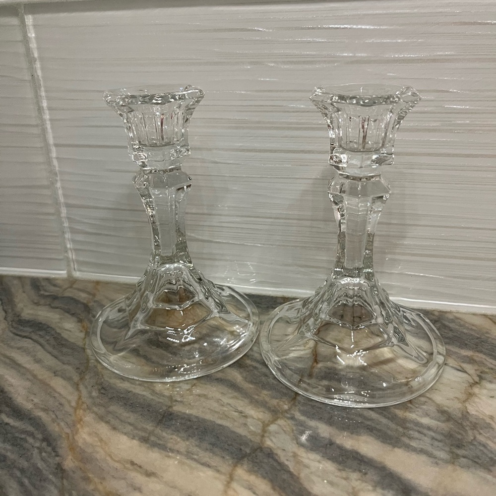Set of 2 CRYSTAL CLEAR GLASS 4 1/2" TALL CANDLESTICKS/CANDLEHOLDERS 6 SIDED